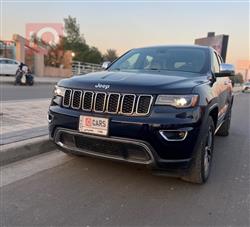 جیپ گراند شیرۆکی